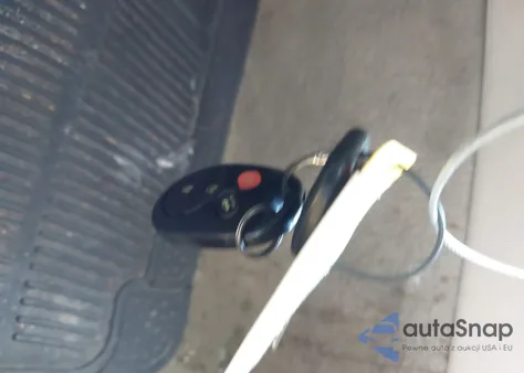 2005 Toyota Avalon Xls from USA, damaged, VIN 4T1BK36B95U046953